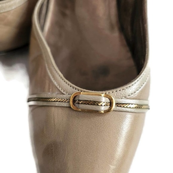 Bally Women's Leather Tan Low Heel Pumps - Picture 4 of 7